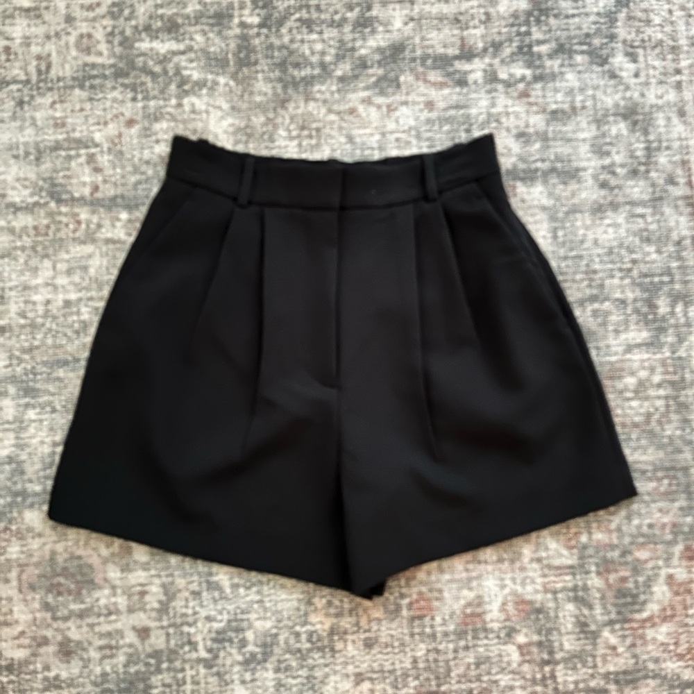 Abercrombie tailored shorts